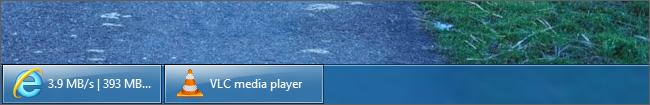 bigger-taskbar-in-windows8-desktop.png