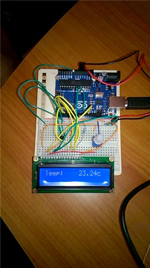 Read the Temperature With Arduino Uno