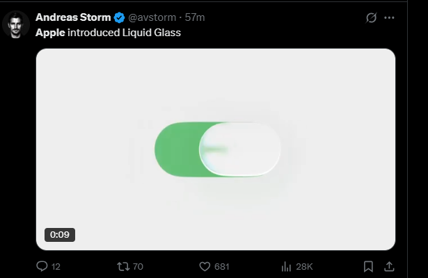 Apple Liquid Glass WWDC2025