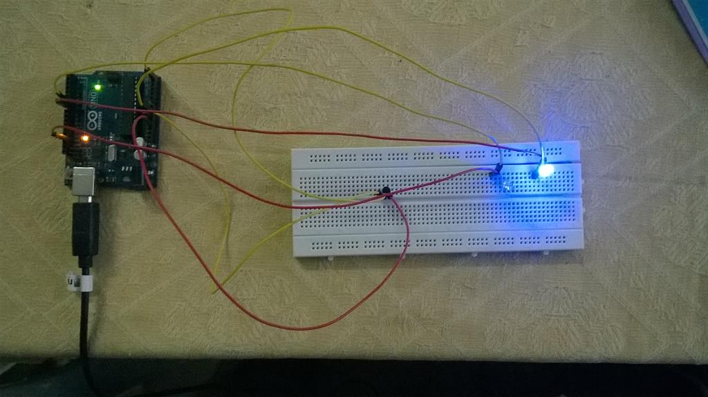 Working With LM35 Temperature Sensor Using Arduino Uno