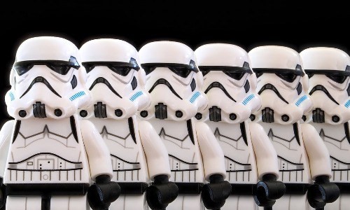 DBCC CLONEDATABASE And Query Store