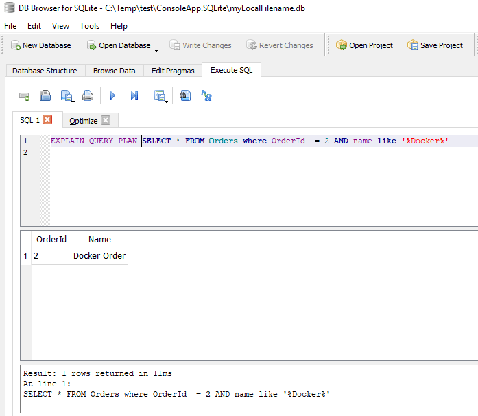 Entity Framework Core in Docker Container